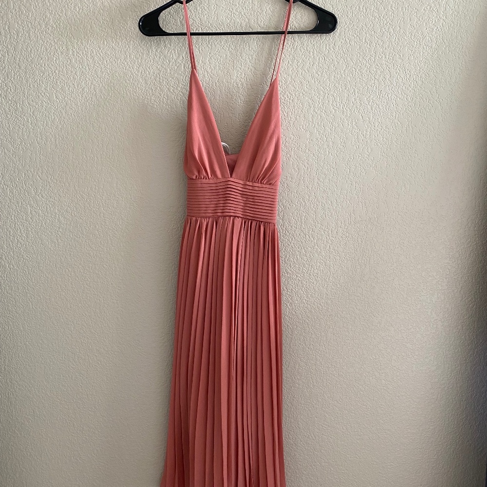 Lulus dress